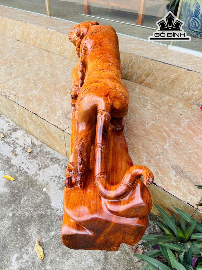 tuong-ho-phong-thuy-go-huong-cao-35-ngang-106-sau-24-cm-36kg-456387