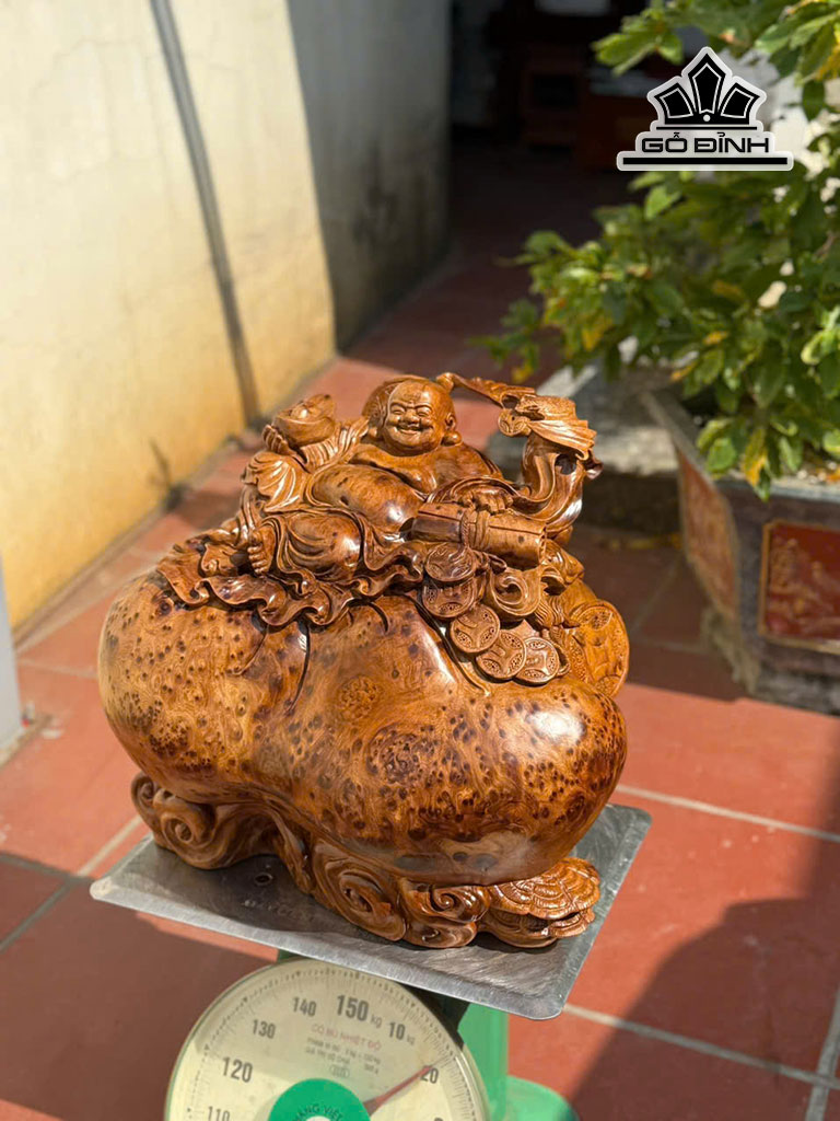 tuong-phat-di-lac-go-nu-ngoc-am-cao-43-ngang-48-sau-36-cm-457070