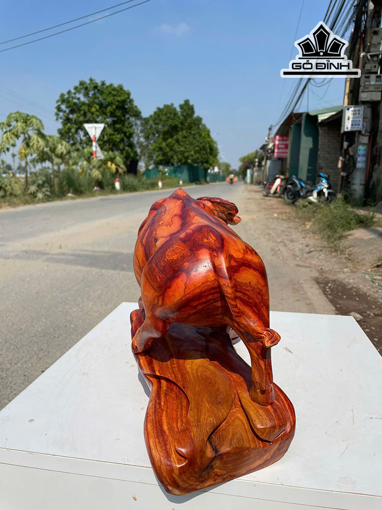 tuong-trau-go-huong-cao-26-ngang-37-sau-19-cm-457137