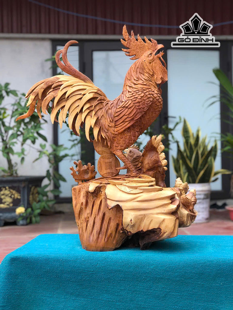 tuong-gia-dinh-ga-go-huong-cao-82-ngang-66-sau-32-cm-457412