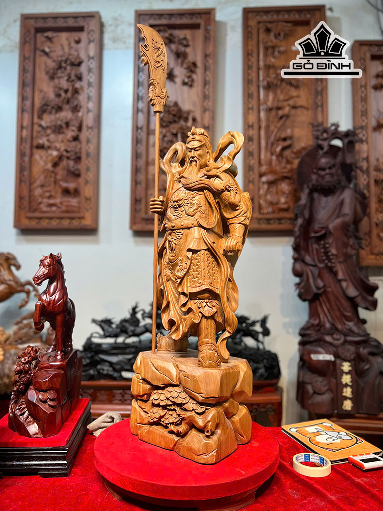 tuong-quan-cong-go-ngoc-am-cao-80-ngang-28-sau-20-cm-458145