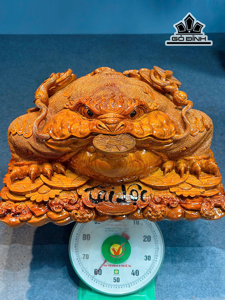 tuong-thiem-thu-go-cam-cao-36-ngang-62-sau-47-cm-458983