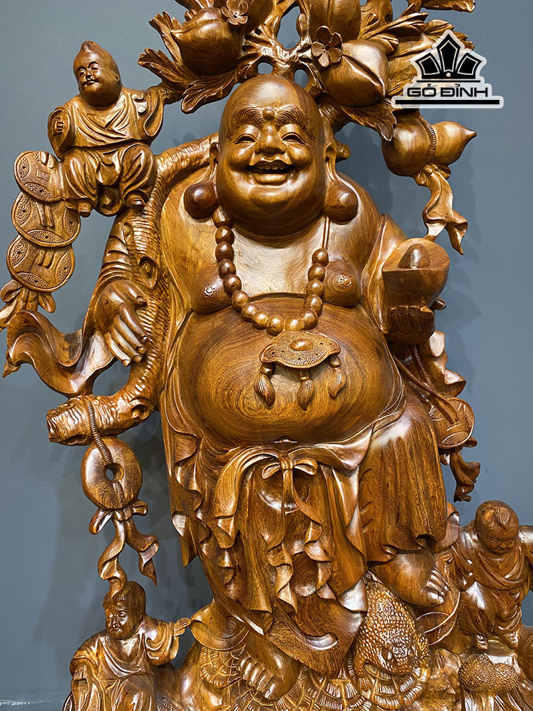 tuong-phat-di-lac-ngu-phuc-go-huong-cao-110-ngang-69-sau-43-cm-459137
