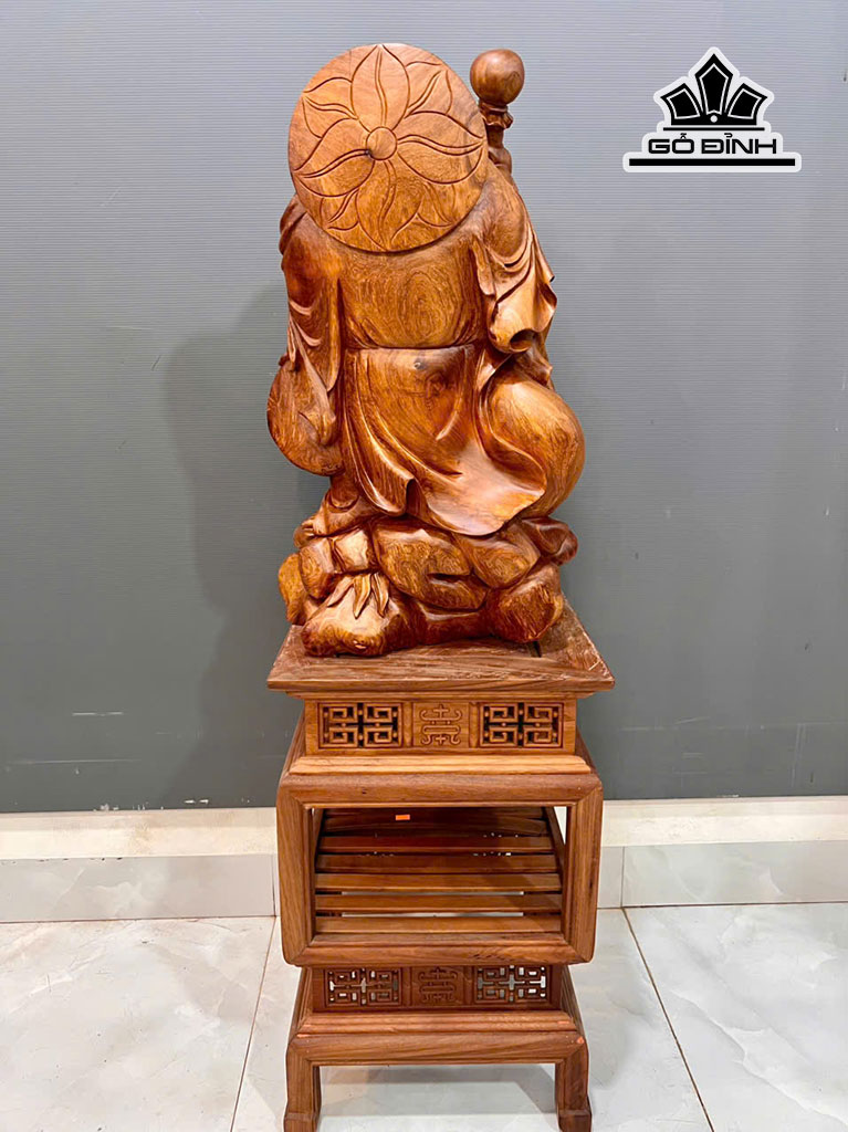 tuong-phat-di-lac-go-huong-cao-65-ngang-40-sau-26-cm-460004