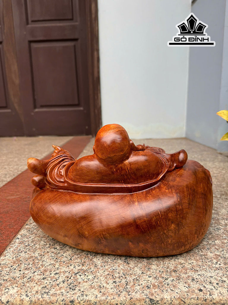 tuong-phat-di-lac-ngoi-bao-tien-go-nu-ngoc-am-cao-19-ngang-33-sau-24-cm-460431