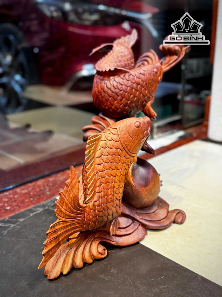 tuong-con-ca-go-huong-cao-50-ngang-36-sau-20-cm-460643