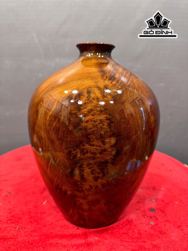 binh-phu-quy-go-nu-ngoc-am-cao-28-duong-kinh-22-cm-460657