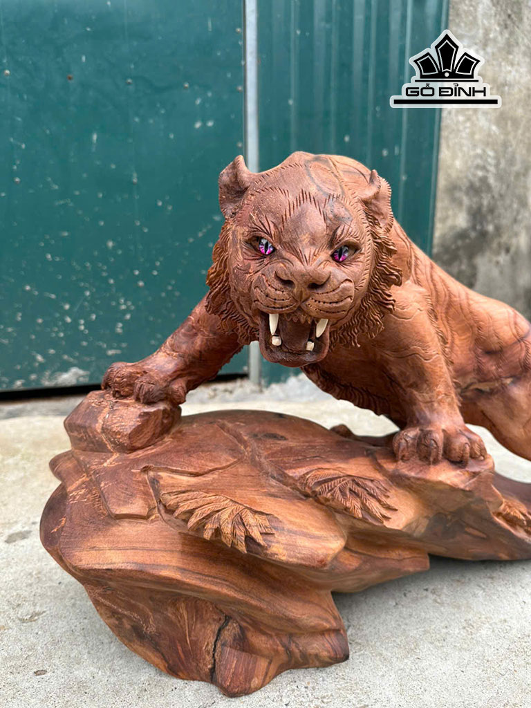 tuong-ho-phong-thuy-go-huong-cao-41-ngang-70-sau-28-cm-460747