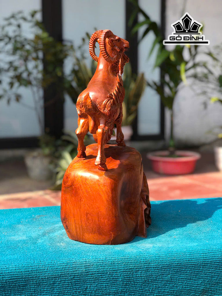 tuong-nhat-duong-go-huong-cao-50-ngang-28-sau-17-cm-460845