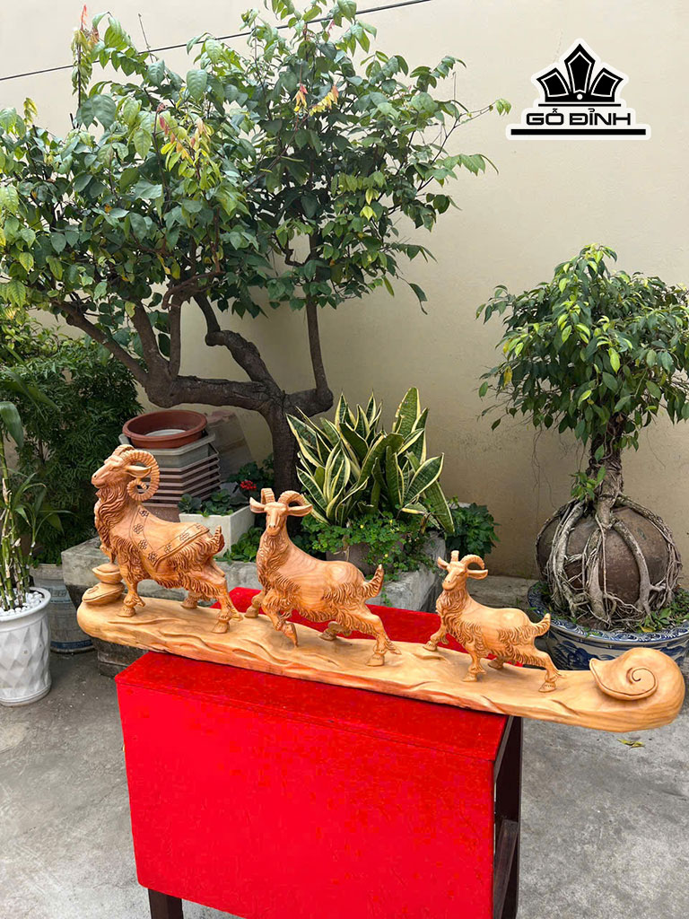 tuong-gia-dinh-de-go-ngoc-am-cao-35-ngang-100-sau-12-cm-461049