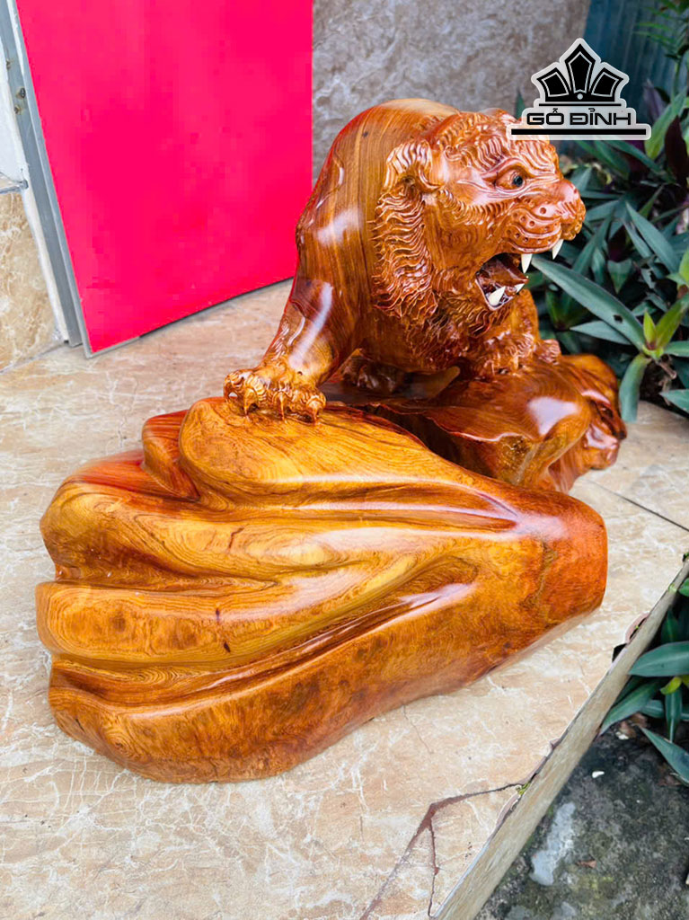 tuong-ho-phong-thuy-go-huong-cao-32-ngang-58-sau-30-cm-15kg-461623