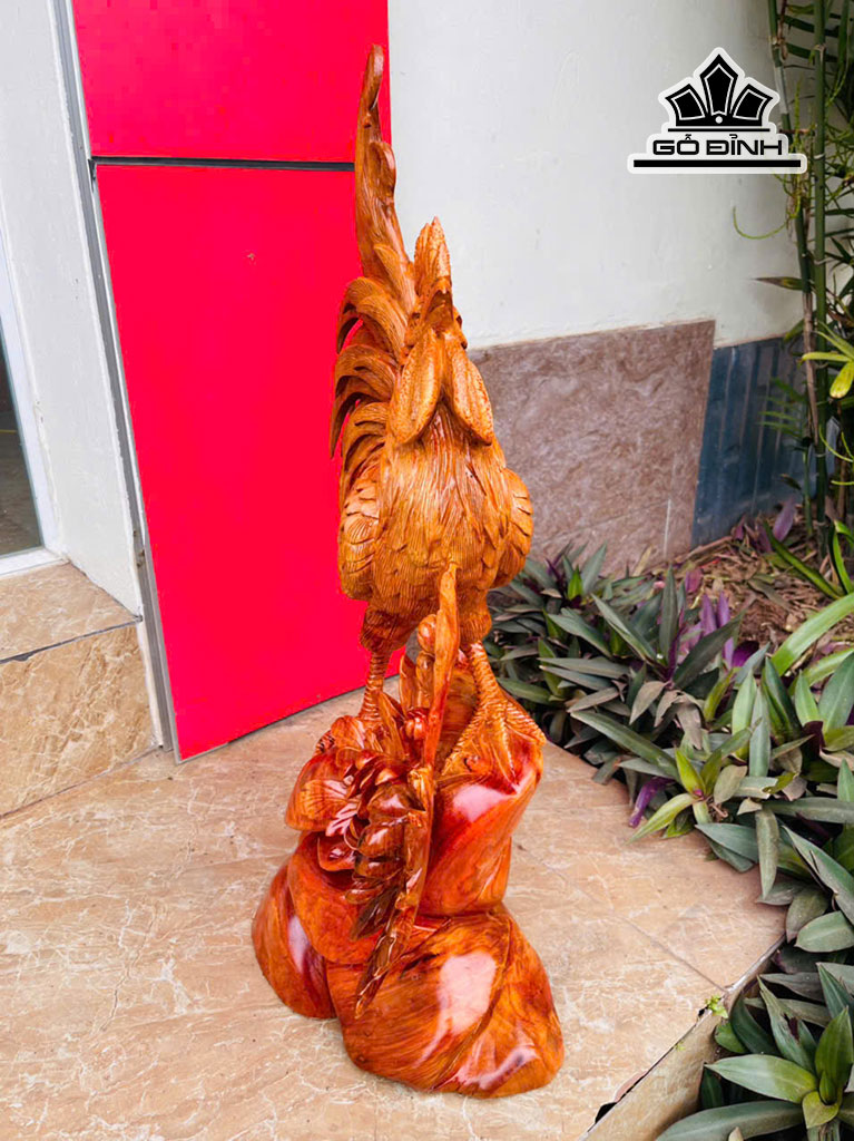 tuong-ga-trong-go-huong-cao-78-ngang-36-sau-20-cm-8kg-461647