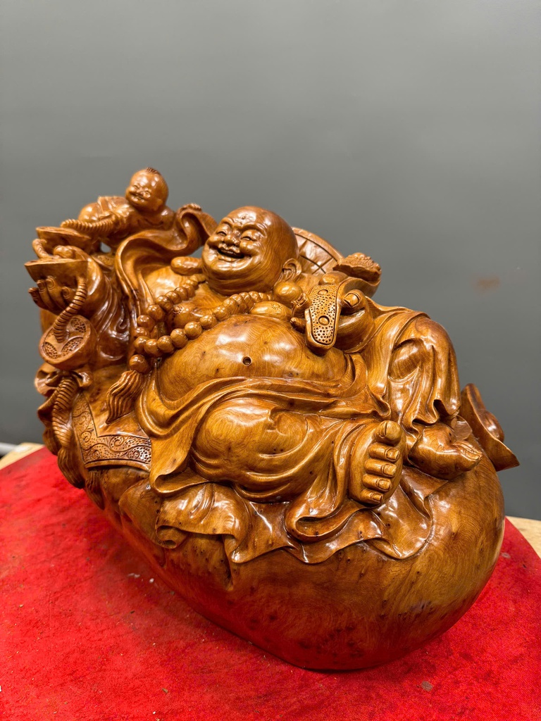 tuong-phat-di-lac-ngu-bao-tien-go-nu-ngoc-am-cao-32-ngang-42-sau-27-cm-tuong-phat-di-lac-go-nu-ngoc-am-cao-32-ngang-42-sau-27-cm-461878
