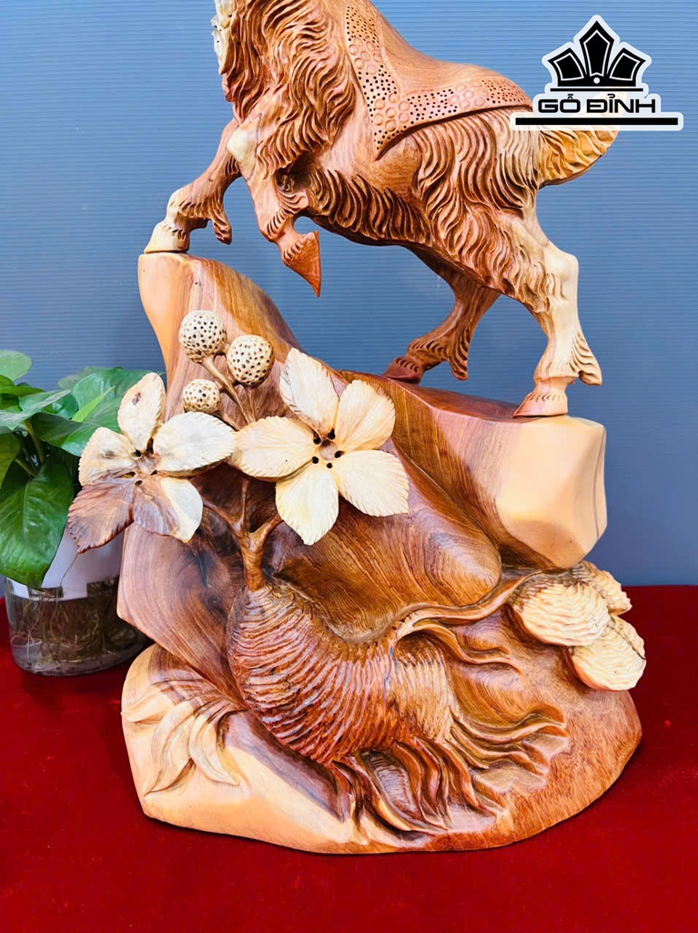 tuong-de-phong-thuy-go-huong-cao-52-ngang-30-sau-15-cm-462193