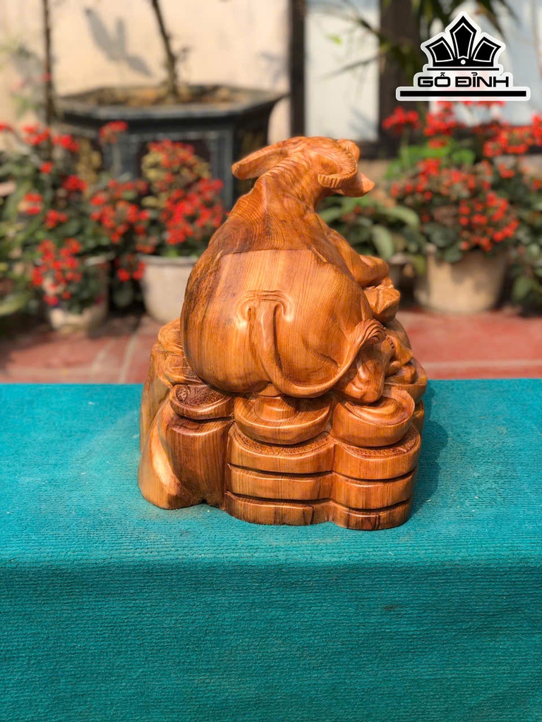 tuong-trau-go-ngoc-am-cao-36-ngang-45-sau-33-cm-462442