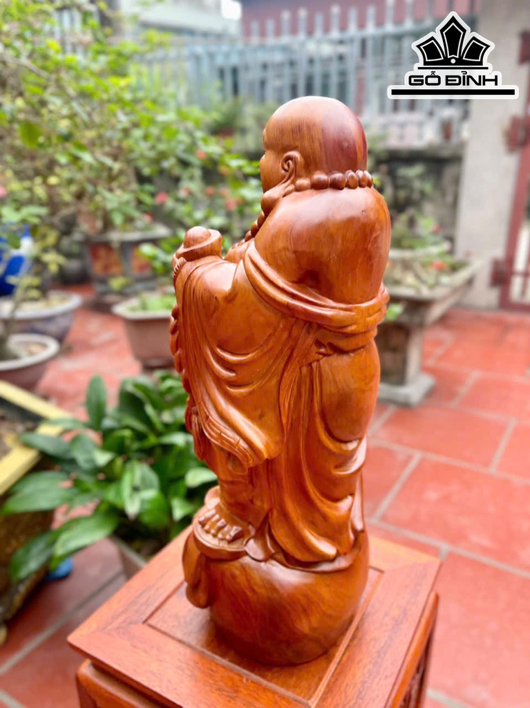 tuong-phat-di-lac-go-huong-cao-50-ngang-19-sau-17-cm-462524