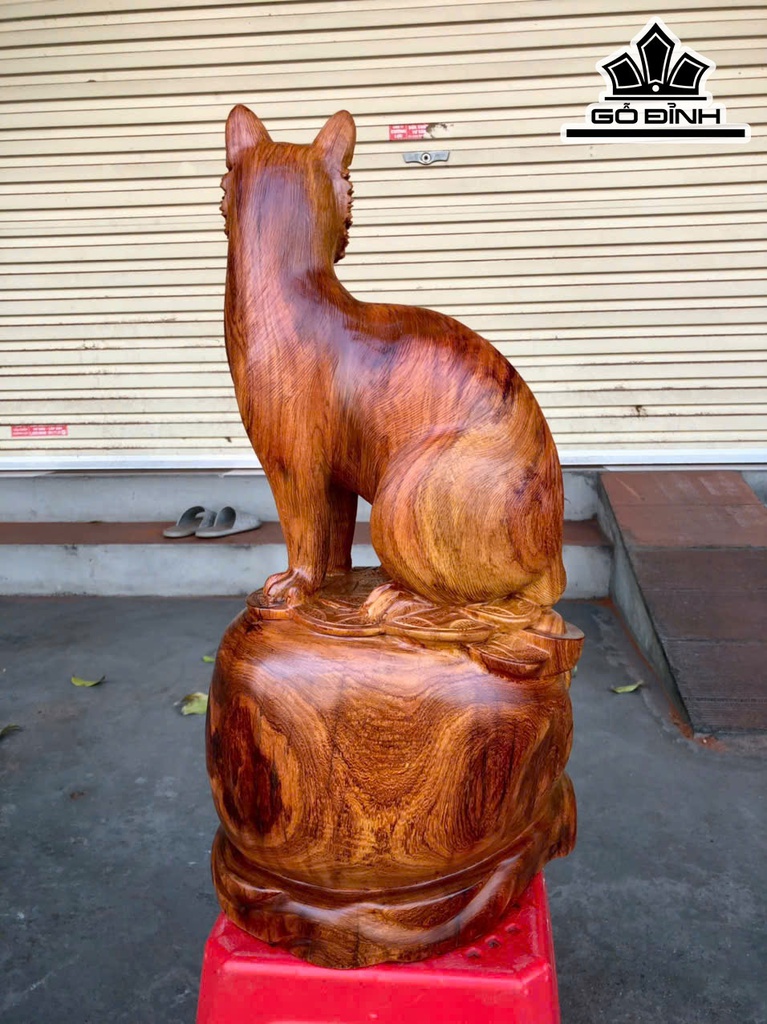 tuong-meo-go-huong-cao-57-ngang-29-sau-19-cm-462901