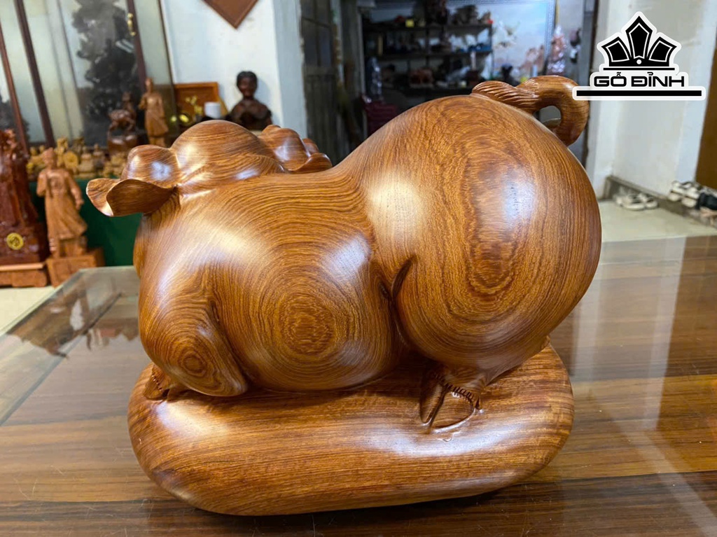 tuong-heo-go-huong-cao-25-ngang-32-sau-20-cm-463078