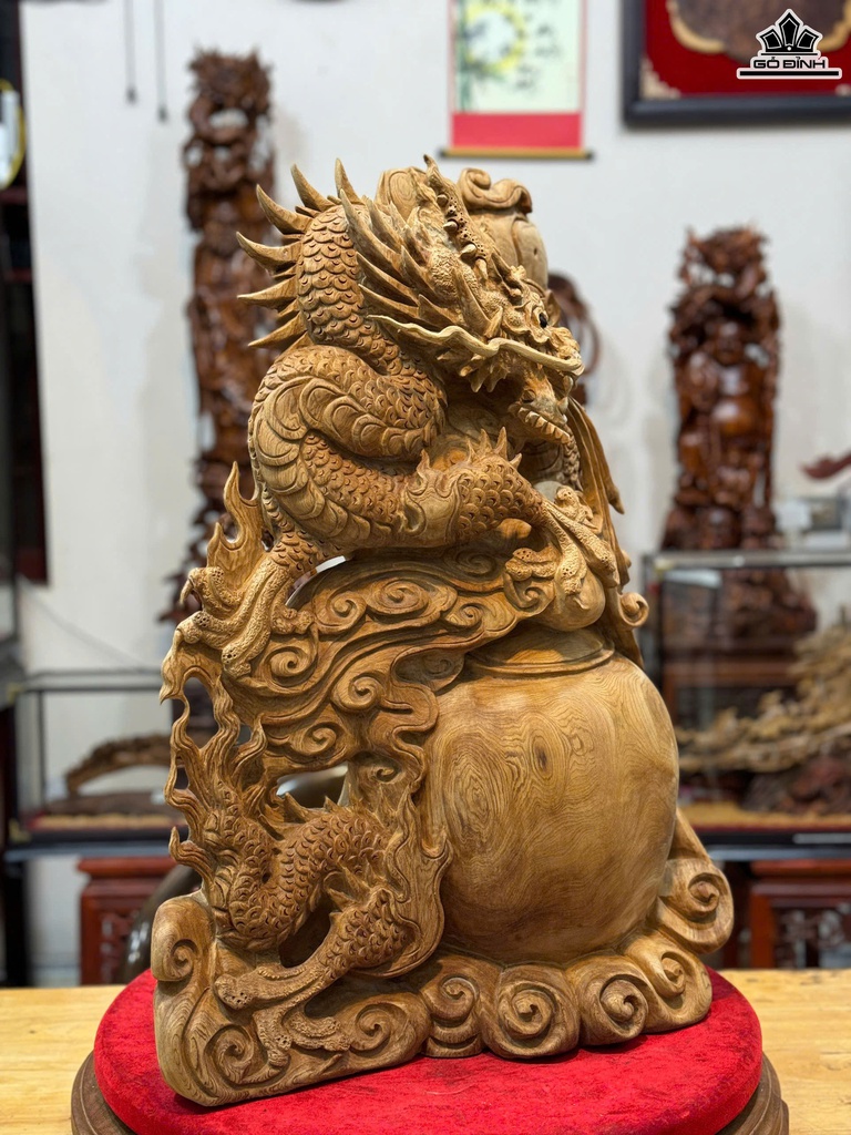 tuong-nhat-long-go-ngoc-am-cao-65-ngang-45-sau-22-cm-463294