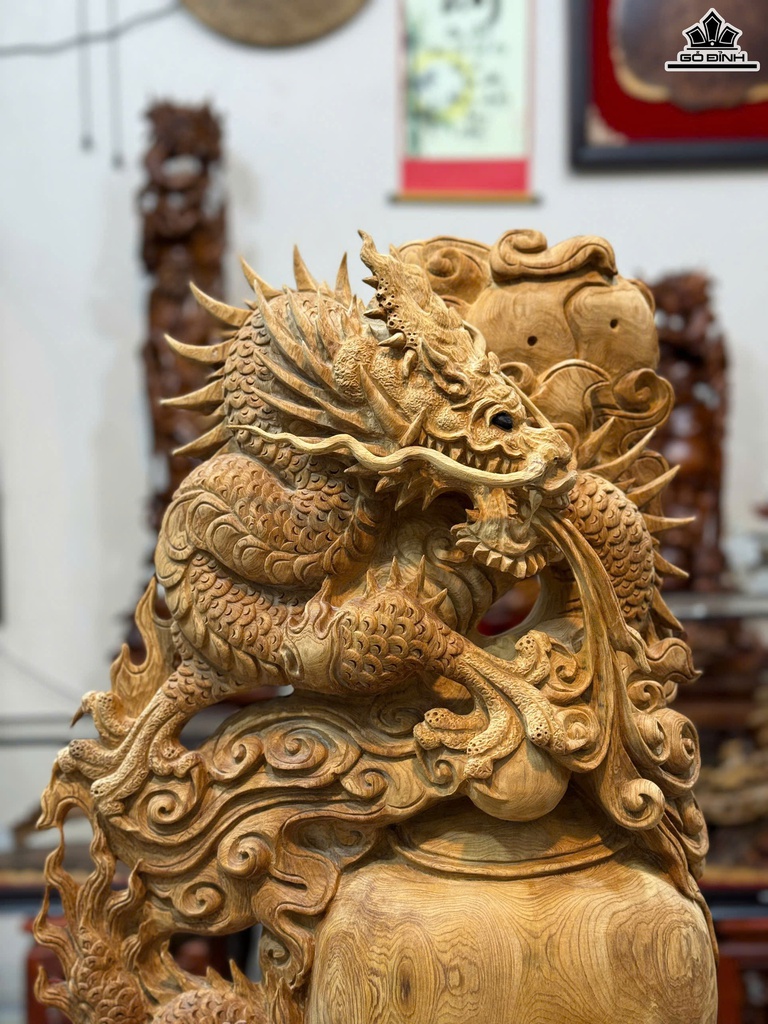 tuong-nhat-long-go-ngoc-am-cao-65-ngang-45-sau-22-cm-463296