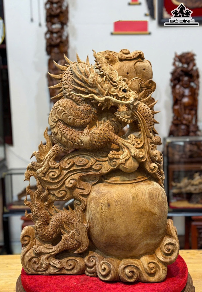 tuong-nhat-long-go-ngoc-am-cao-65-ngang-45-sau-22-cm-463297