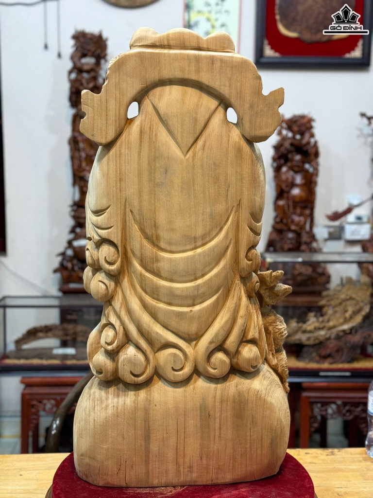 tuong-than-tai-go-ngoc-am-cao-85-ngang-42-sau-22-cm-463337