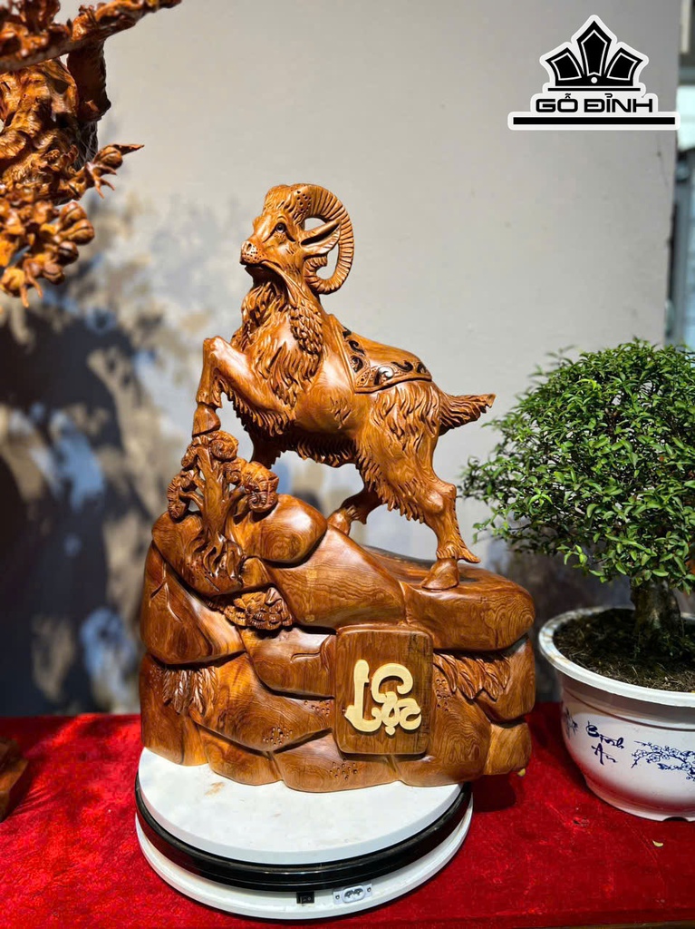 tuong-nhat-duong-go-ngoc-am-cao-58-ngang-36-sau-15-cm-463728
