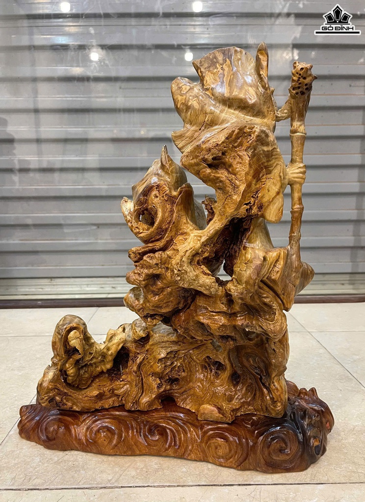 tuong-dat-ma-bay-go-nu-nghien-cao-43-ngang-32-sau-17-cm-463746