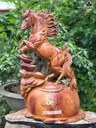 tuong-ngua-phong-thuy-nhat-ma-phi-thien-go-huong-cao-70-ngang-42-sau-30-cm-464714