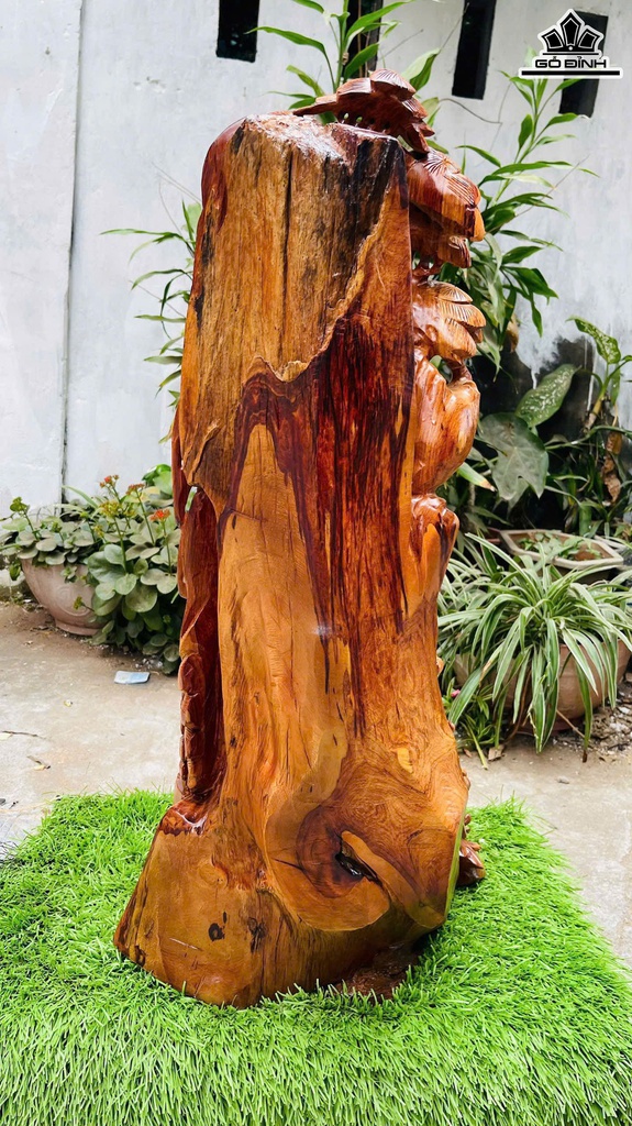 tuong-gia-dinh-ga-go-huong-cao-81-ngang-45-sau-32-cm-464912