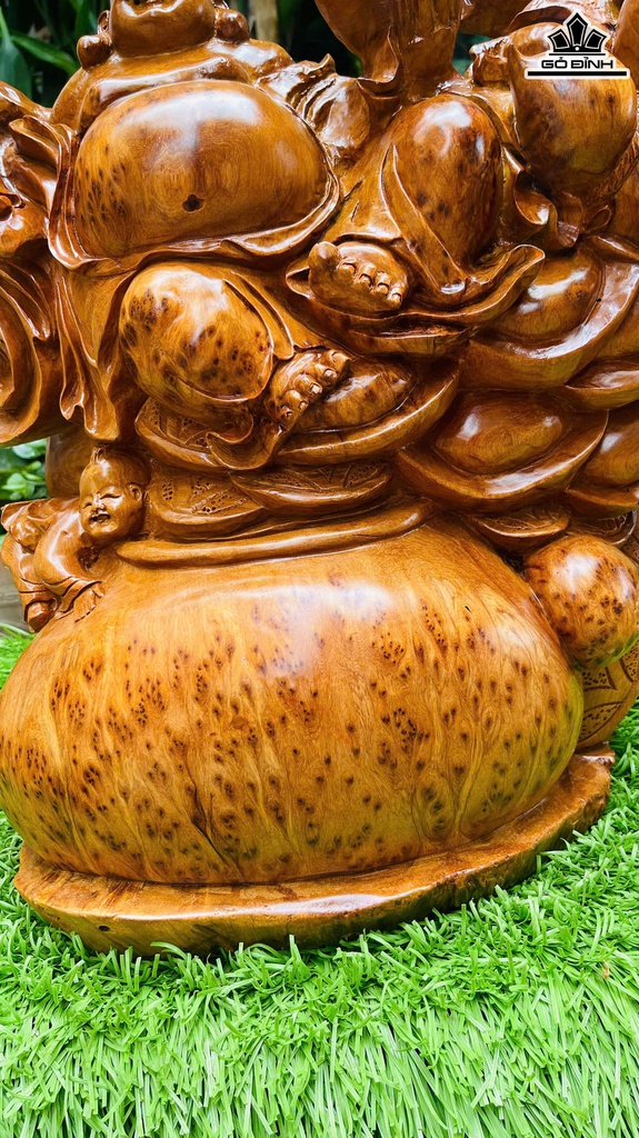 tuong-phat-di-lac-ngoi-chum-tien-vang-go-nu-ngoc-am-cao-40-ngang-52-sau-17-cm-464966