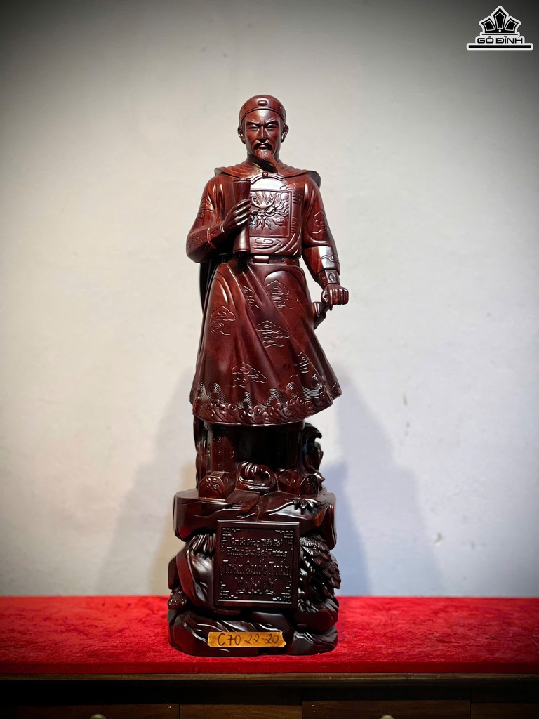 tuong-tran-quoc-tuan-go-tu-dan-cao-70-ngang-22-sau-20-cm-465643