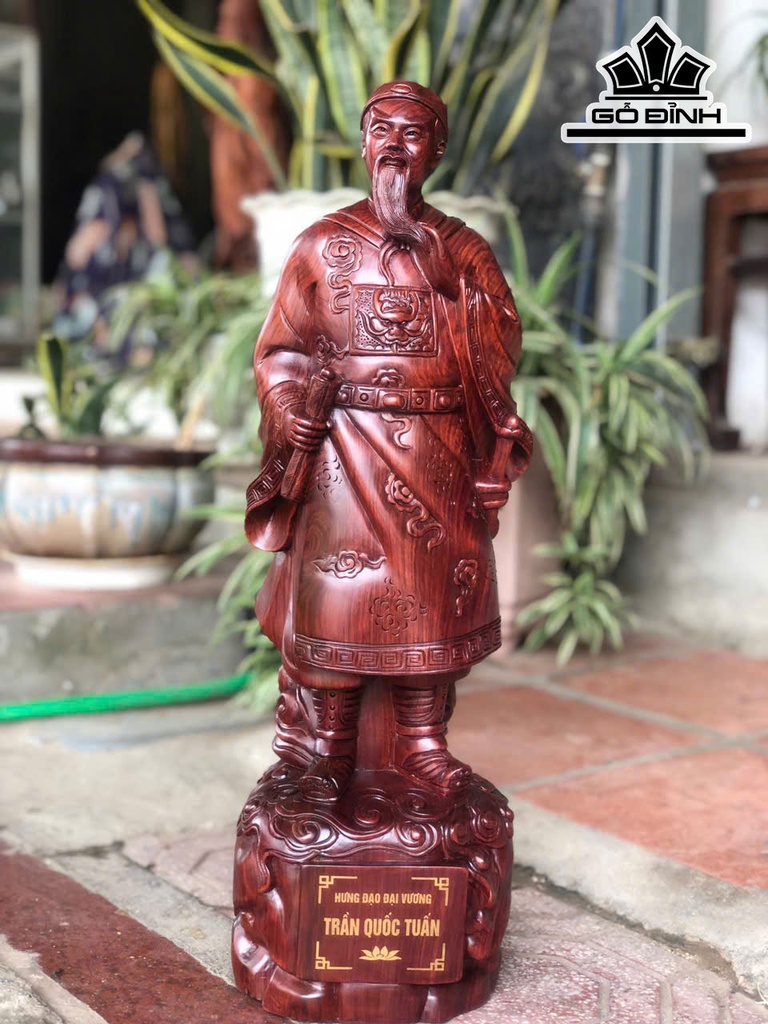tuong-tran-quoc-tuan-go-cam-cao-61-ngang-18-sau-16-cm-465749