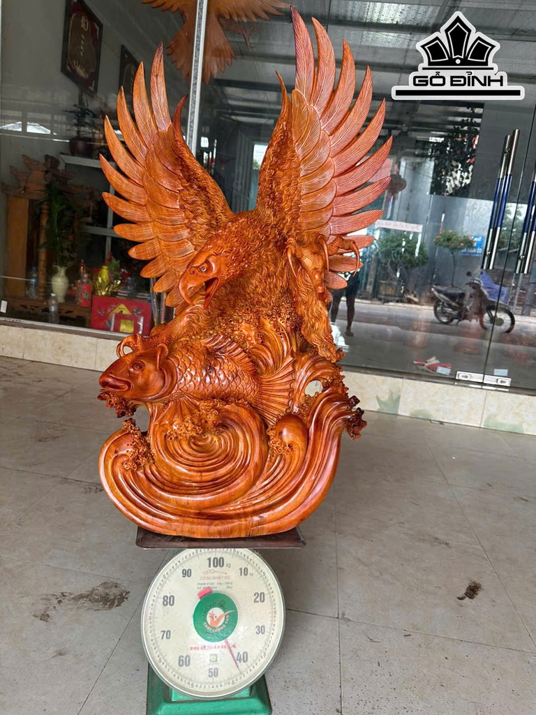 tuong-dai-bang-go-huong-cao-103-ngang-52-sau-40-cm-43kg-465900