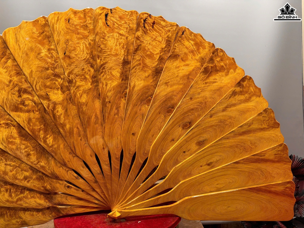 quat-treo-tuong-go-po-mu-cao-94-rong-175-cm-466385