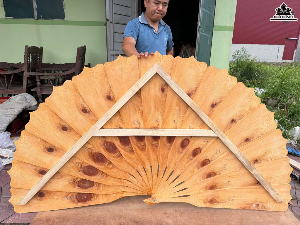 quat-treo-tuong-go-po-mu-cao-108-rong-200-cm-466395