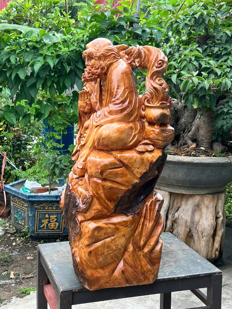 tuong-dat-ma-su-to-go-nu-ngoc-am-cao-82-ngang-50-sau-32-cm-466480