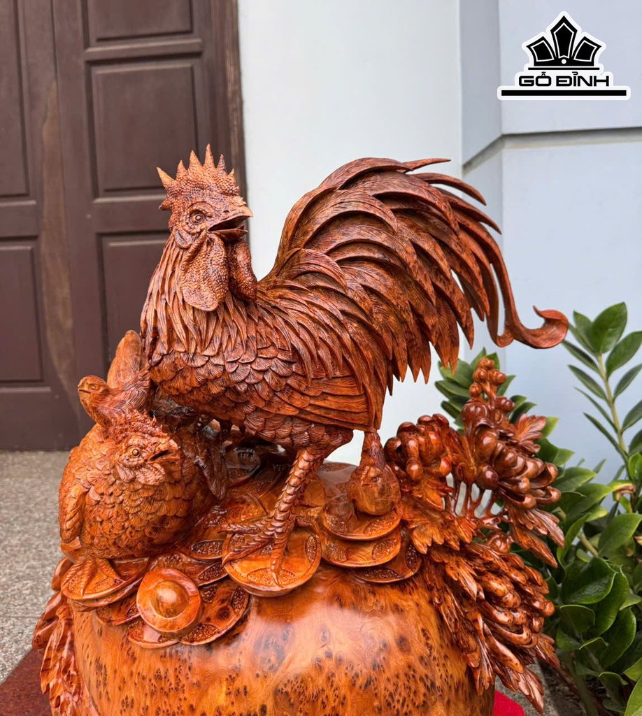 tuong-gia-dinh-ga-go-nu-ngoc-am-cao-71-ngang-55-sau-31-cm-466621
