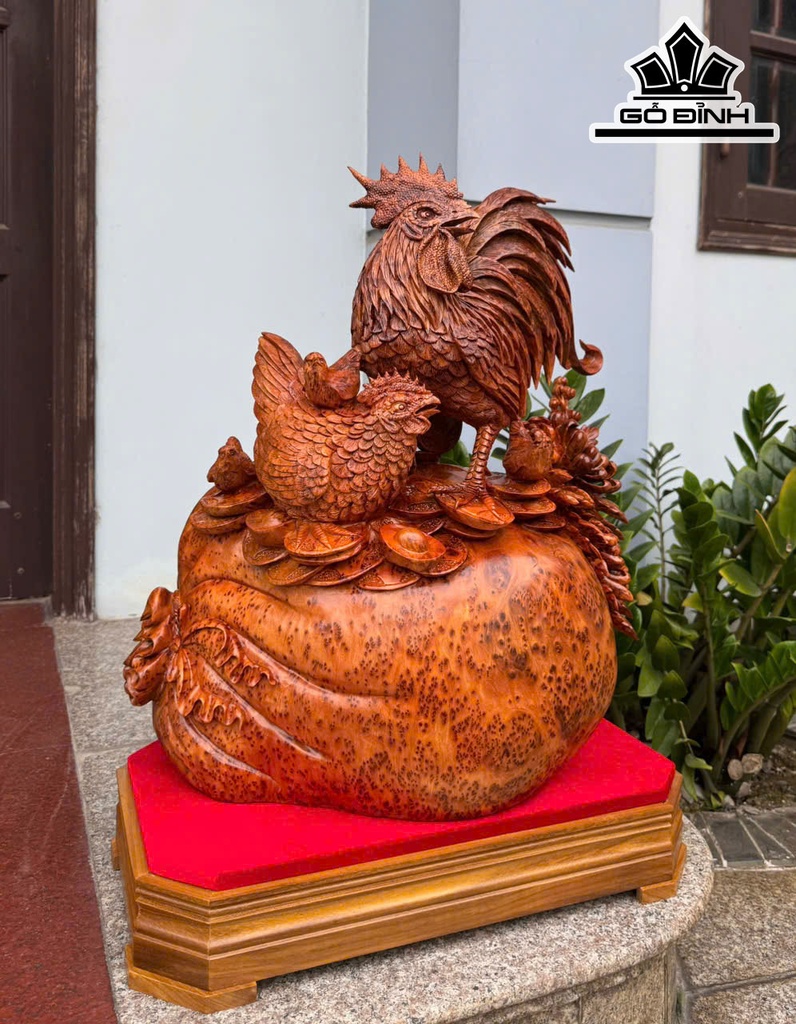 tuong-gia-dinh-ga-go-nu-ngoc-am-cao-71-ngang-55-sau-31-cm-466622