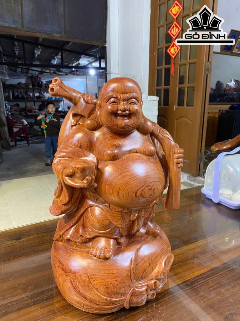 tuong-phat-di-lac-vac-bi-tien-vang-go-huong-cao-50-ngang-28-sau-26-cm-466819