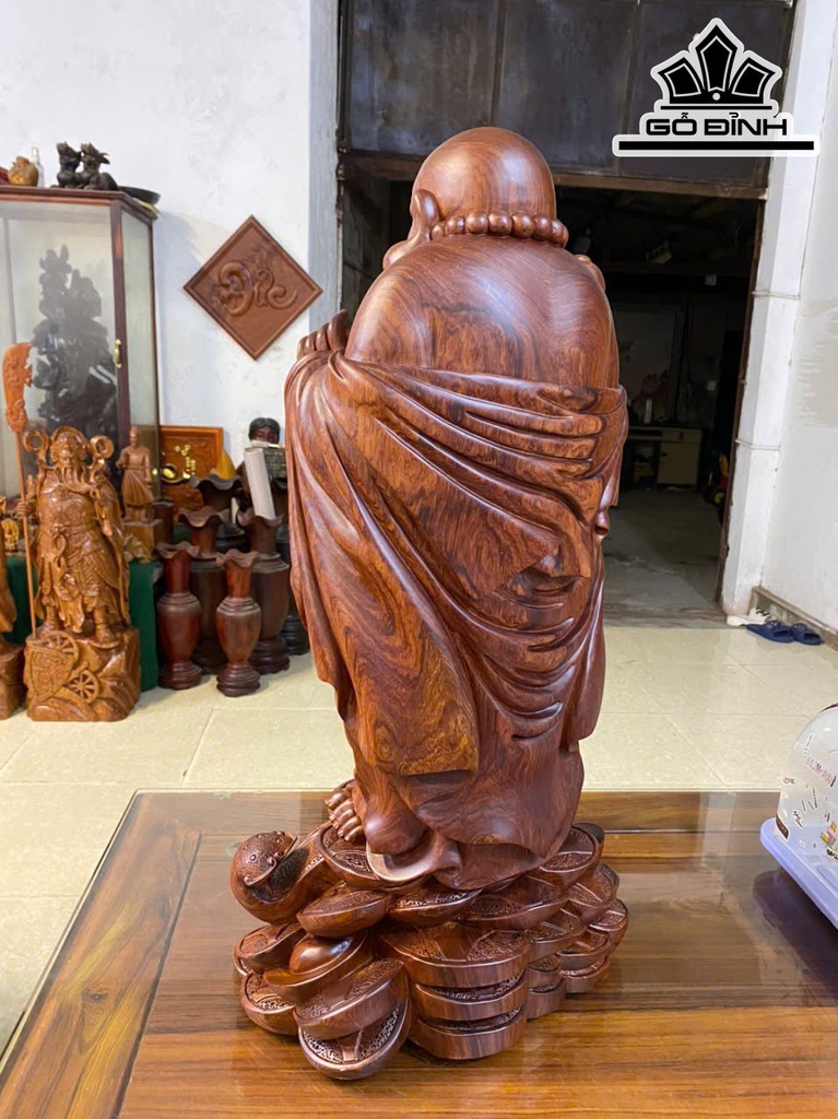 tuong-phat-di-lac-dung-thoi-vang-gay-nhu-y-go-cam-cao-70-ngang-33-sau-22-cm-466857