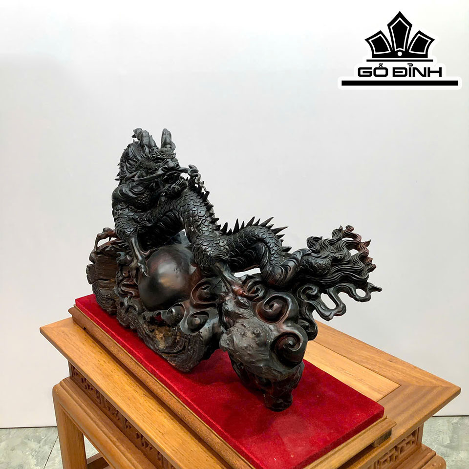 tuong-nhat-long-go-trac-cao-36-ngang-58-sau-30-cm-467102