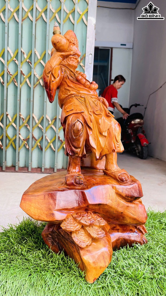 goc-hoa-mai-go-huong-cao-60-ngang-37-sau-28-cm-467133