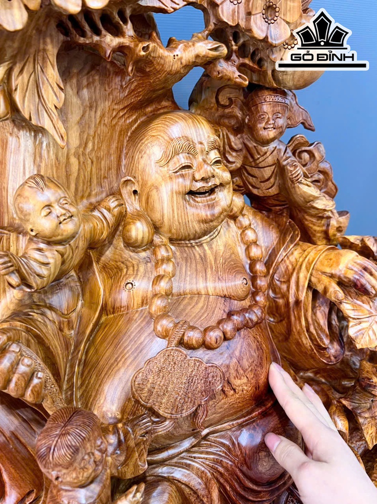 tuong-phat-di-lac-tam-phuc-ngu-goc-dao-go-huong-cao-86-ngang-55-sau-42-cm-467401