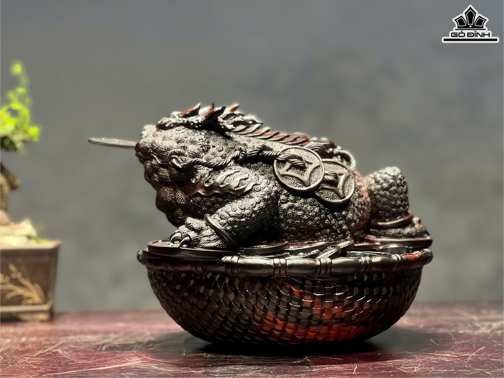 tuong-thiem-thu-ngoi-thung-go-trac-cao-24-ngang-27-sau-30-cm-468419