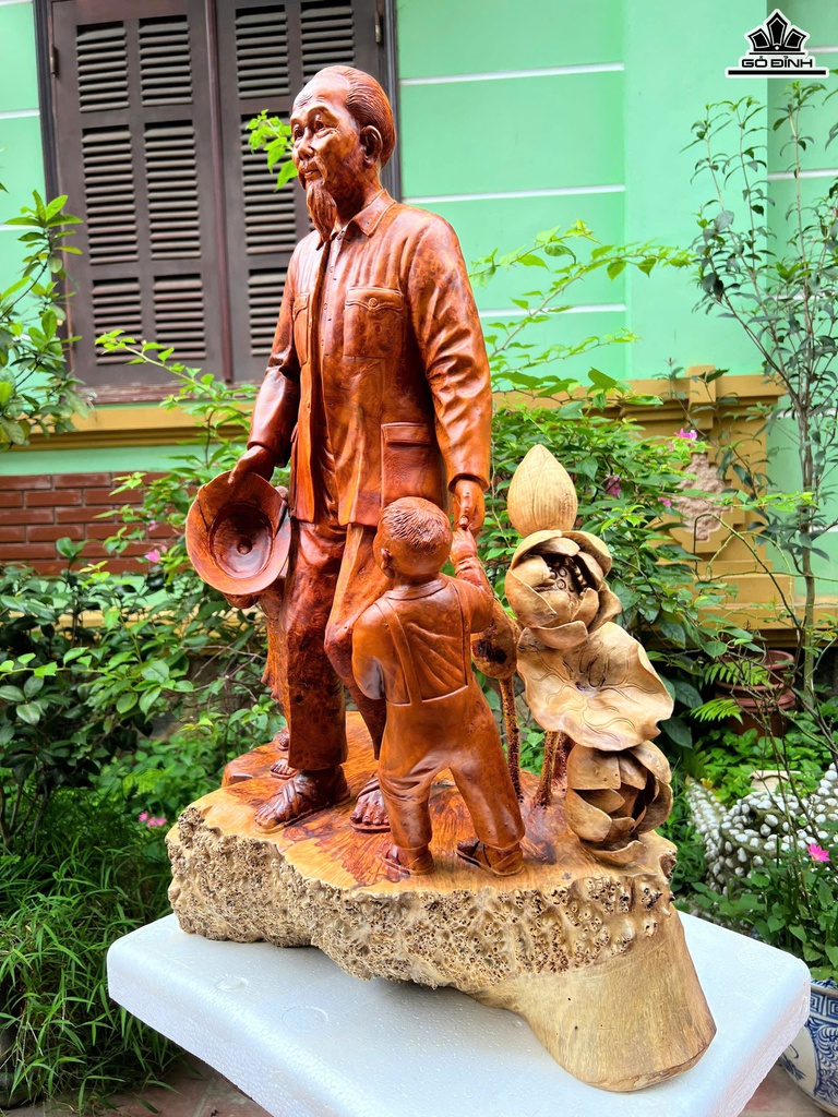 tac-pham-bac-ho-va-nhi-dong-go-nu-huong-cao-84-ngang-48-sau-30-cm-468586