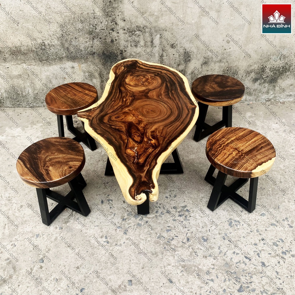 Bộ Bàn Trà 5 Ghế Đẩu Gỗ Me Tây Bàn Dài 100 Rộng 55 Dày 5 Cao 55 Ghế Đường Kính 30 Mặt Dày 5 Cao 35 (cm)