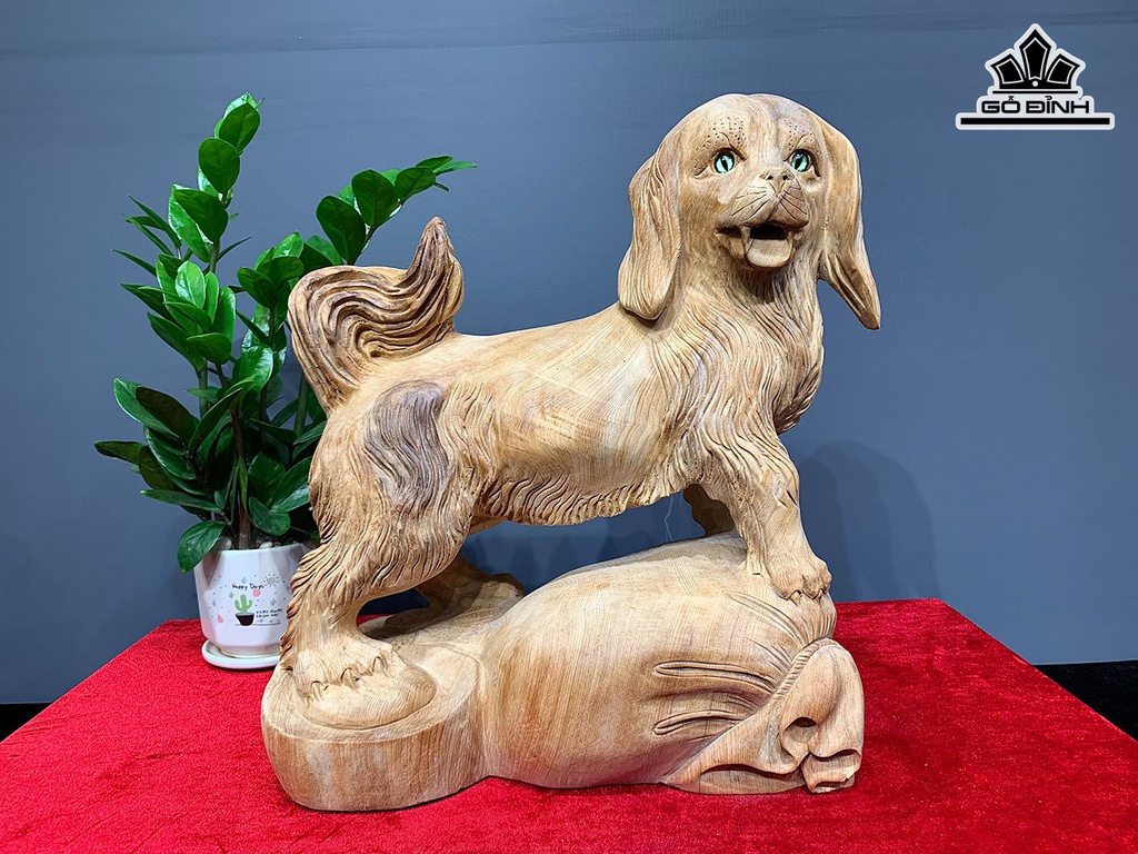 Tượng Chó Gỗ Ngọc Am Cao 41 Ngang 34 Sâu 17 (cm)