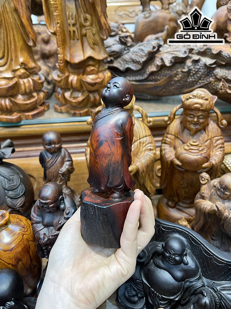 Tượng Tùy Duyên Gỗ Trắc Cao 15 Ngang 6 Sâu 6 (cm)