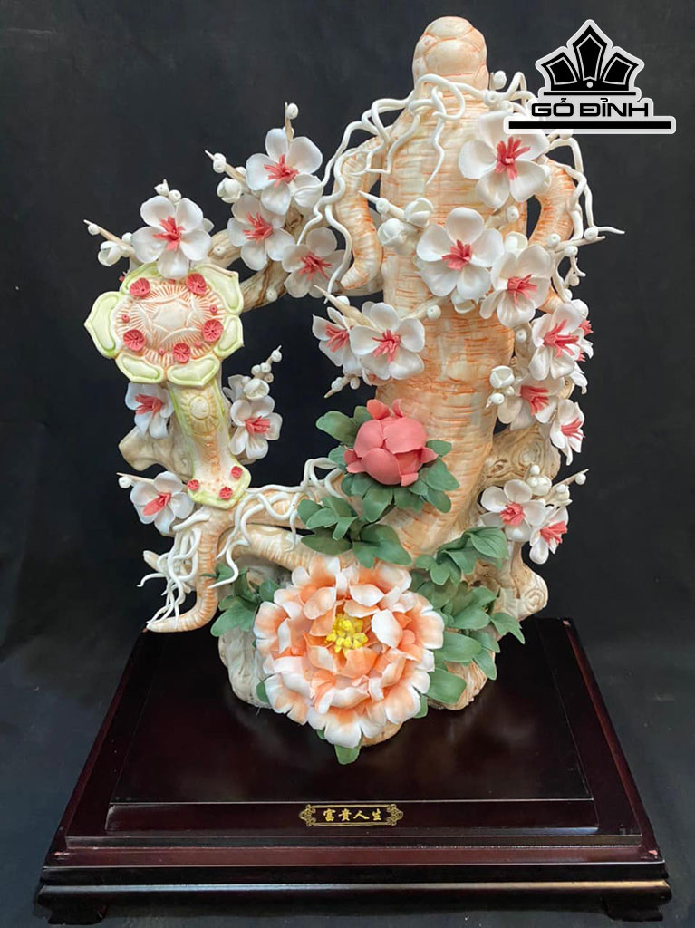 Tác Phẩm Nhân Sâm Như Ý Gốm Tàu Cao 54 Ngang 37 (cm)